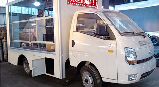 福田時(shí)代LED廣告宣傳車(chē)