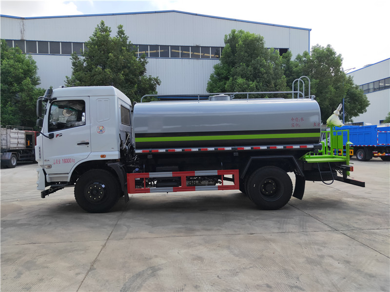 東風(fēng)10方12方灑水車(chē)