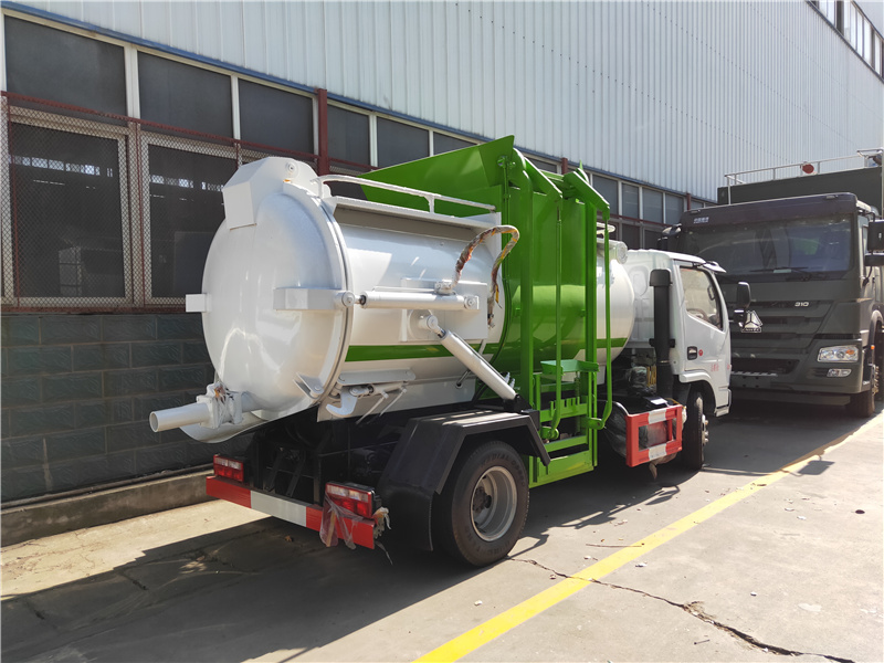 東風(fēng)4方5方餐廚垃圾車(圓罐)